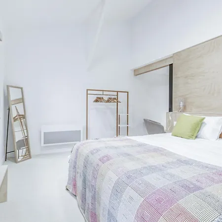 Сasa de vacaciones Un Air De - Au Cœur De La Cité Médiévale Billomoise *