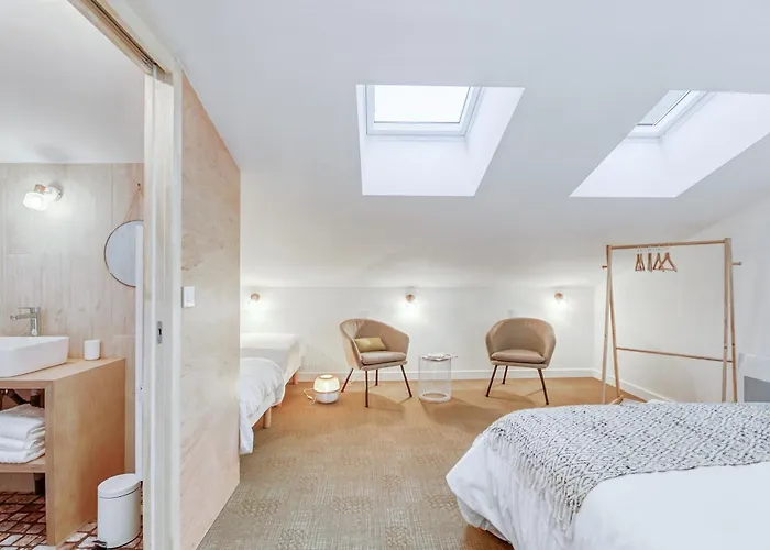 Holiday home Un Air De - Au Coeur De La Cite Medievale Billomoise *